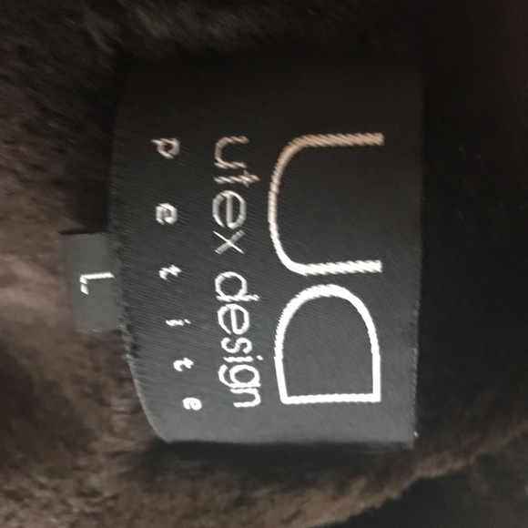 Plush Warm Brown Hooded Jacket Reasonable offers👍 - Picture 7 of 16